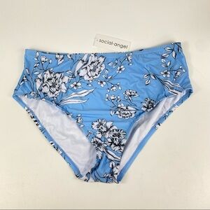 Social Angel Women Bikini Swim Bottom Size 2X Floral Blue White Flower